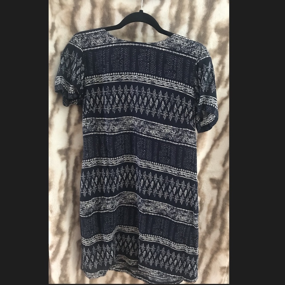 Vici shift dress